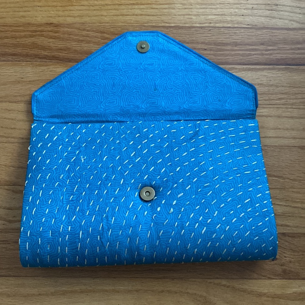 Indie Ella Kantha Clutch - Picture 3 of 6